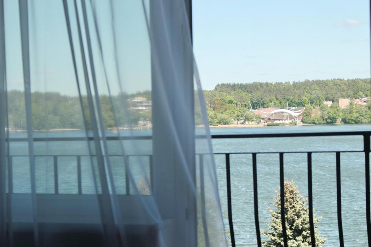 Hotel Huszcza مارونجوفو المظهر الخارجي الصورة